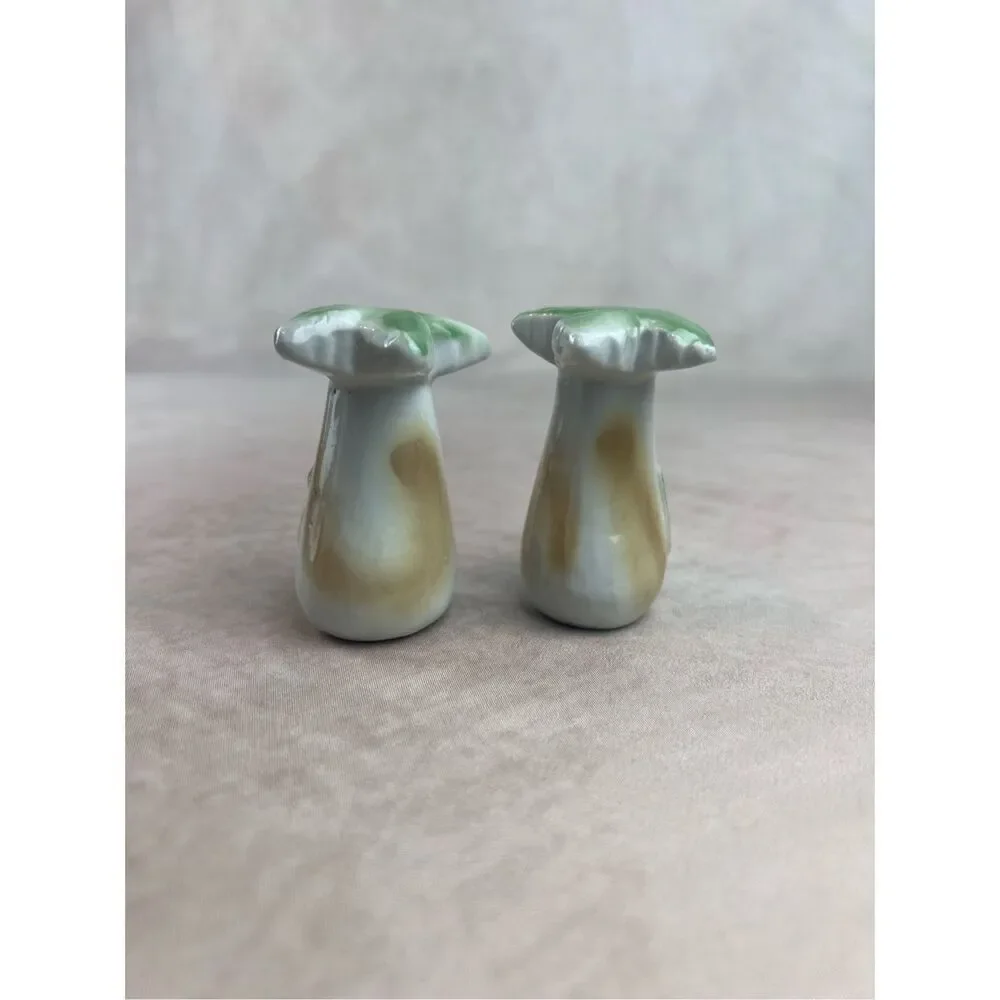 Vintage Palm Tree Salt and Pepper Shakers
